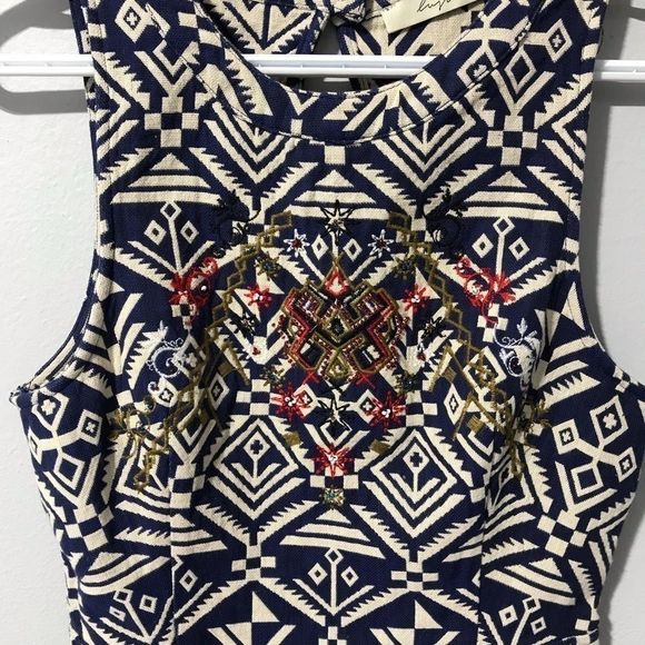 ASTR Tribal print sleeveless embroidered dress S - Picture 3 of 7